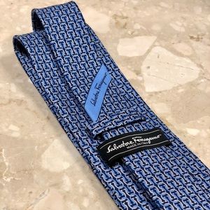 Salvatore Ferragamo Tie BRAND NEW